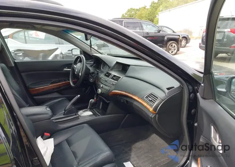 2012 Honda Accord Sdn 2.4 Ex-L/Ex-L from USA, damaged, VIN 1HGCP2F84CA136150